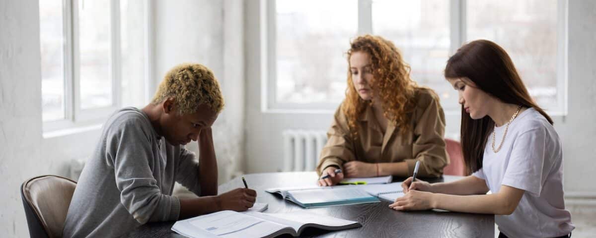 compartir temario oposiciones