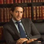 Sobreseimiento en delito de tráfico de drogas por cantidades destinadas al autoconsumo 3 Francisco Campos Notario